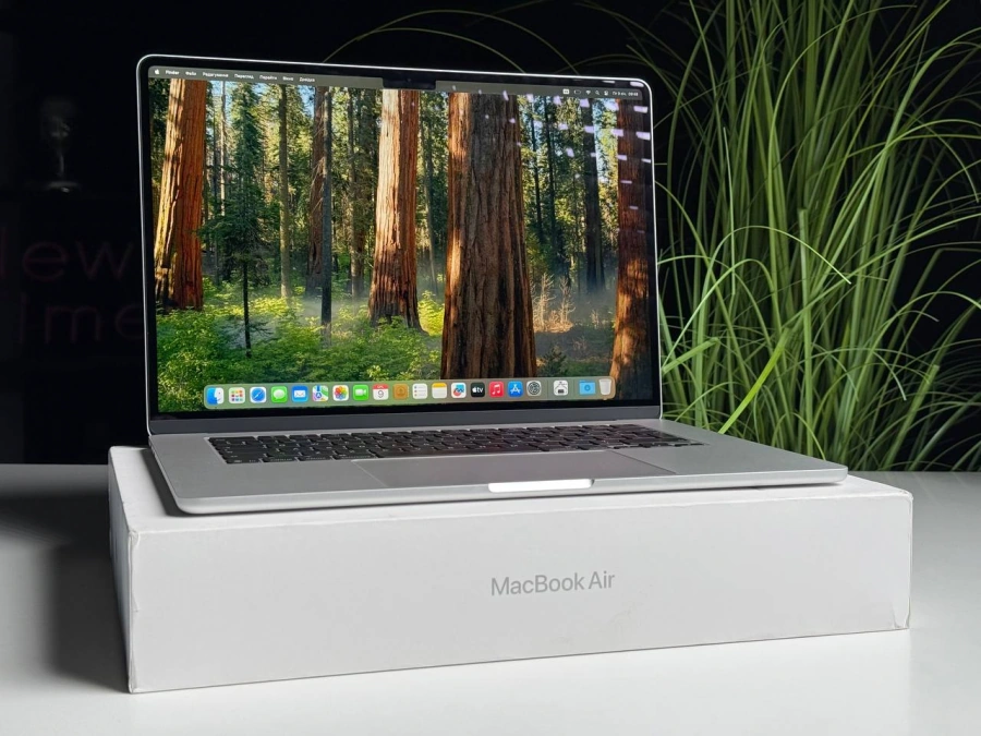 OPEN BOX MacBook Air 15" 2025 M4/10CPU/10GPU/24GB/512GB Silver (MC6J4) - Стан: ідеальний | Акумулятор: 100% | Комплектація: повний | Гарантія: 3 міс.