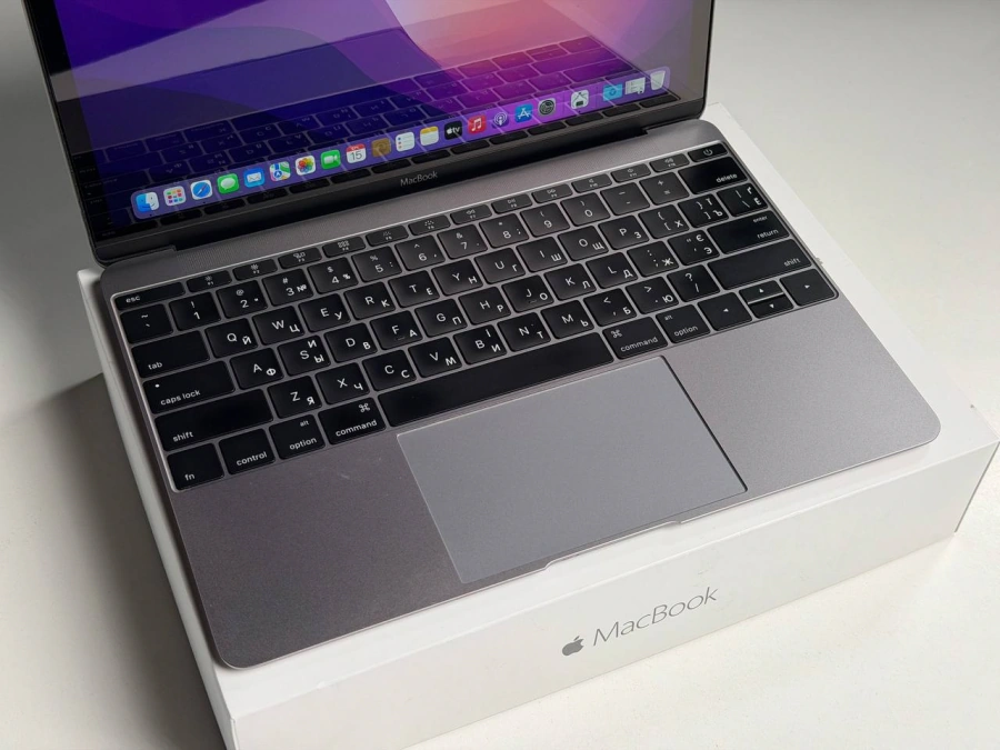 ВЖИВАНИЙ Б/У Apple MacBook 12" Space Gray (MLH72) 2016 - Состояние: хороший | Аккумлятор: 78% | Комплект: полный | Гарантия: 1 мес.