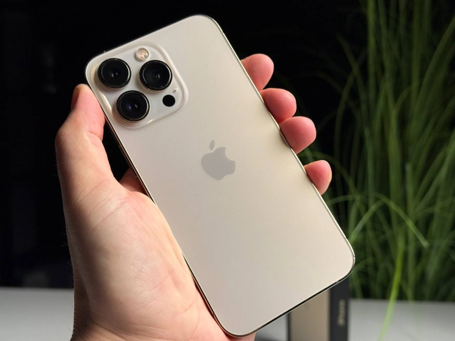 ВЖИВАНИЙ Б/У Apple iPhone 13 Pro 128GB Gold (MLTR3, MLVC3) - Стан: задовільний | Акумулятор: 93% | Комплектація: повний | Гарантія: 3 міс.
