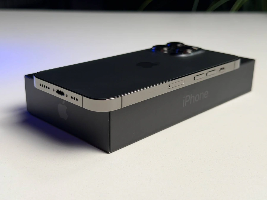 ВЖИВАНИЙ Б/У Apple iPhone 13 Pro 256GB Graphite (MLTW3, MLVE3) - Стан: гарний | Акумулятор: 100% | Комплектація: повний | Гарантія: 3 міс.