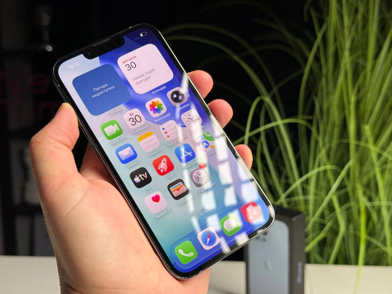 ВЖИВАНИЙ Б/У Apple iPhone 13 Pro 256GB Sierra Blue (MLU03, MLVP3) - Состояние: хорошее | Аккумулятор: 100% | Комплектация: полный | Гарантия: 3 мес.