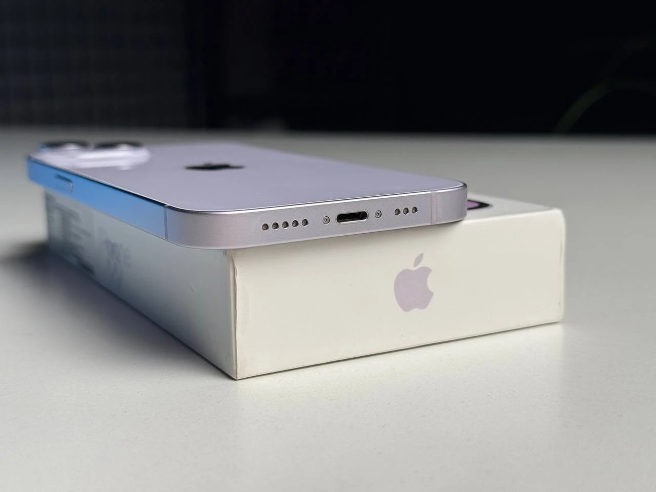 ВЖИВАНИЙ Б/У Apple iPhone 14 128GB Purple (MPV03) - Состояние: идеальное | Аккумулятор: 87% | Комплектация: полный | Гарантия: 3 мес.