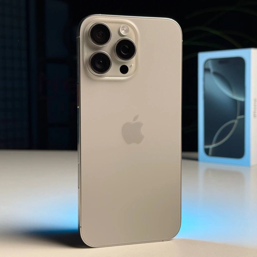 ВЖИВАНИЙ Б/У Apple iPhone 16 Pro Max 256GB Natural Titanium (MYWY3) - Стан: ідеальний | Акумулятор: 100% | Комплектація: повний | Гарантія: 3 міс.