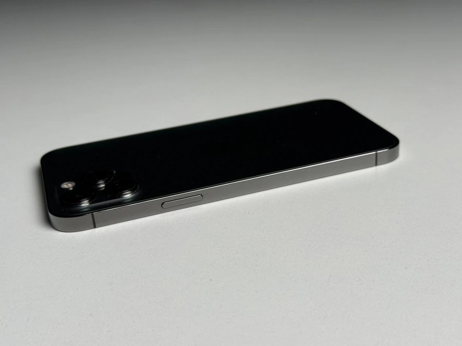 ВЖИВАНИЙ Б/У Apple iPhone 12 Pro Max 512GB Graphite (MGCP3, MGDG3) - Стан: гарний | Акумулятор: 100% | Комплектація: iPhone, кабель | Гарантія: 3 міс.