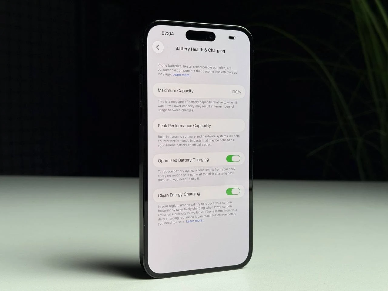 ВЖИВАНИЙ Б/У Apple iPhone 14 Pro Max 512GB Space Black eSim (MQ8X3) - Состояние: хороший | Аккумулятор: 100% | Комплектация: iPhone, кабель | Гарантія: 3 мес.
