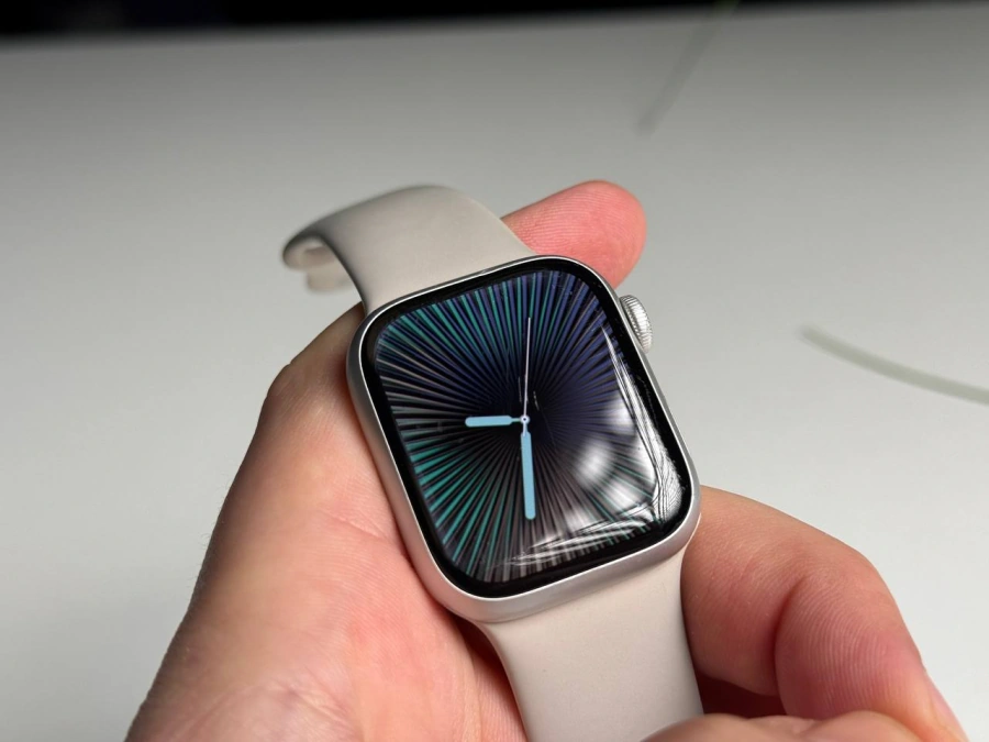 ВЖИВАНИЙ Б/У Apple Watch Series 8 GPS 41mm Starlight Aluminum Case with Starlight Sport Band - Regular (MNP63) - Состояние: удовлетворительный | Аккумулятор: 87% | Комплектация: часы, зарядка | Гарантия: 3 мес.