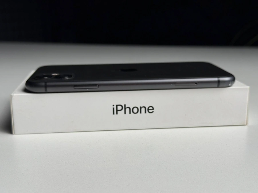 ВЖИВАНИЙ Б/У Apple iPhone 11 128GB Black (MWLE2) - Стан: задовільний | Акумулятор: 100% | Комплектація: повний | Гарантія: 3 міс.