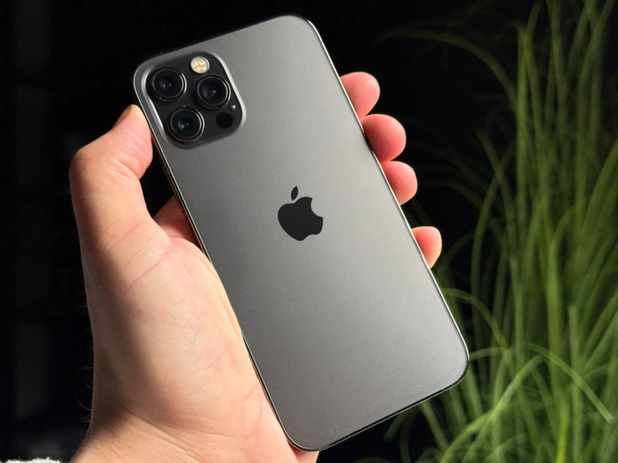 ВЖИВАНИЙ Б/У Apple iPhone 12 Pro Dual Sim 128GB Graphite (MGL93) - Стан: задовільний | Акумулятор: 87% | Комплектація: повний | Гарантія: 3 міс.