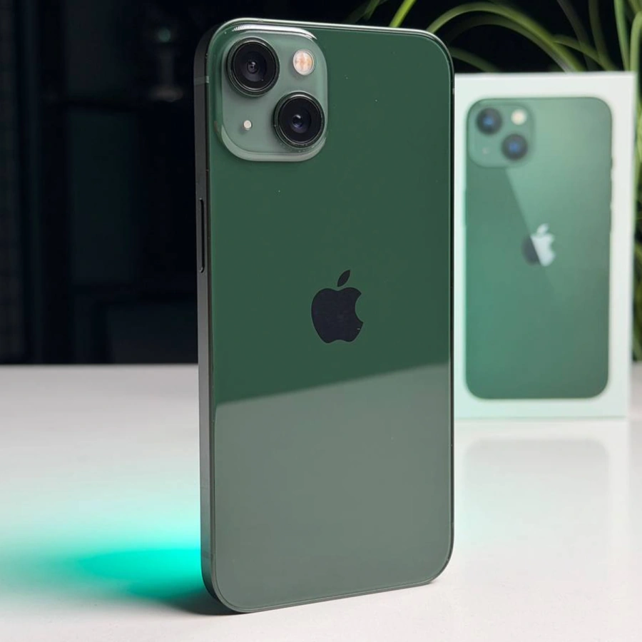ВЖИВАНИЙ Б/У Apple iPhone 13 128GB Green (MNGD3, MNGK3) - Стан: гарний | Акумулятор: 100% | Комплектація: повний | Гарантія: 3 міс.
