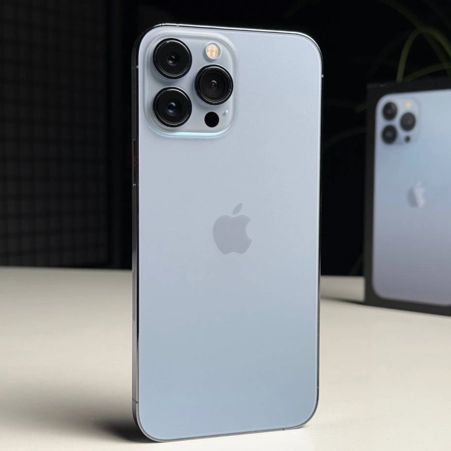 ВЖИВАНИЙ Б/У Apple iPhone 13 Pro Max 256GB Sierra Blue (MLKV3, MLLE3) - Стан: гарний | Акумулятор: 100% | Комплектація: повний | Гарантія: 3 міс.