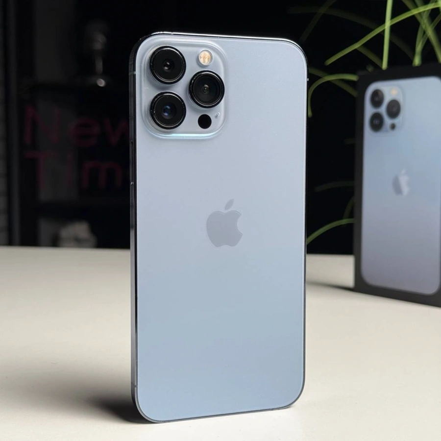 ВЖИВАНИЙ Б/У Apple iPhone 13 Pro Max 256GB Sierra Blue (MLKV3, MLLE3) - Стан: гарний | Акумулятор: 100% | Комплектація: повний | Гарантія: 3 міс.
