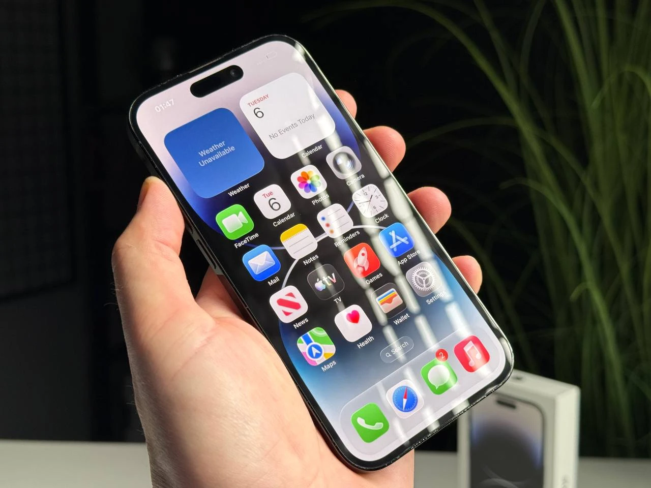 ВЖИВАНИЙ Б/У Apple iPhone 14 Pro 128GB Space Black (MPXV3) - Стан: гарний | Акумулятор: 100% | Комплектація: повний | Гарантія: 3 міс.