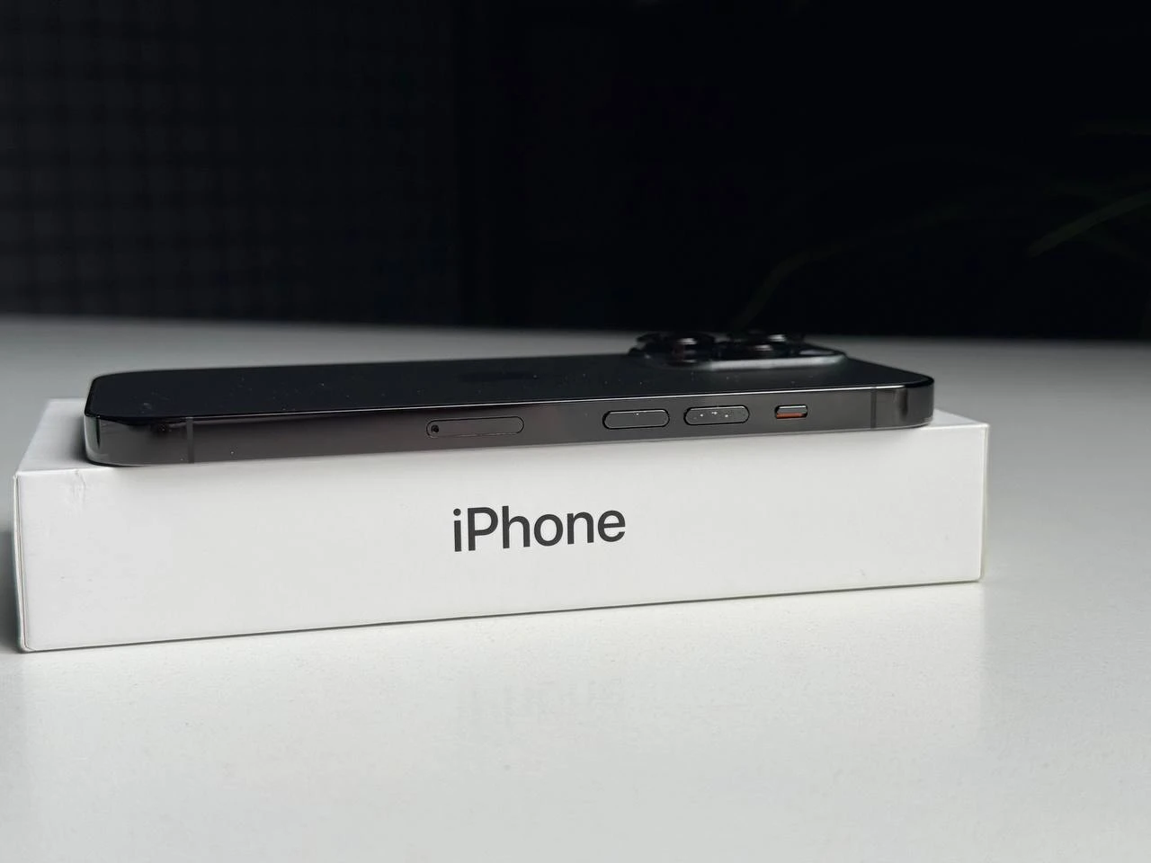 ВЖИВАНИЙ Б/У Apple iPhone 14 Pro 128GB Space Black (MPXV3) - Стан: гарний | Акумулятор: 100% | Комплектація: повний | Гарантія: 3 міс.