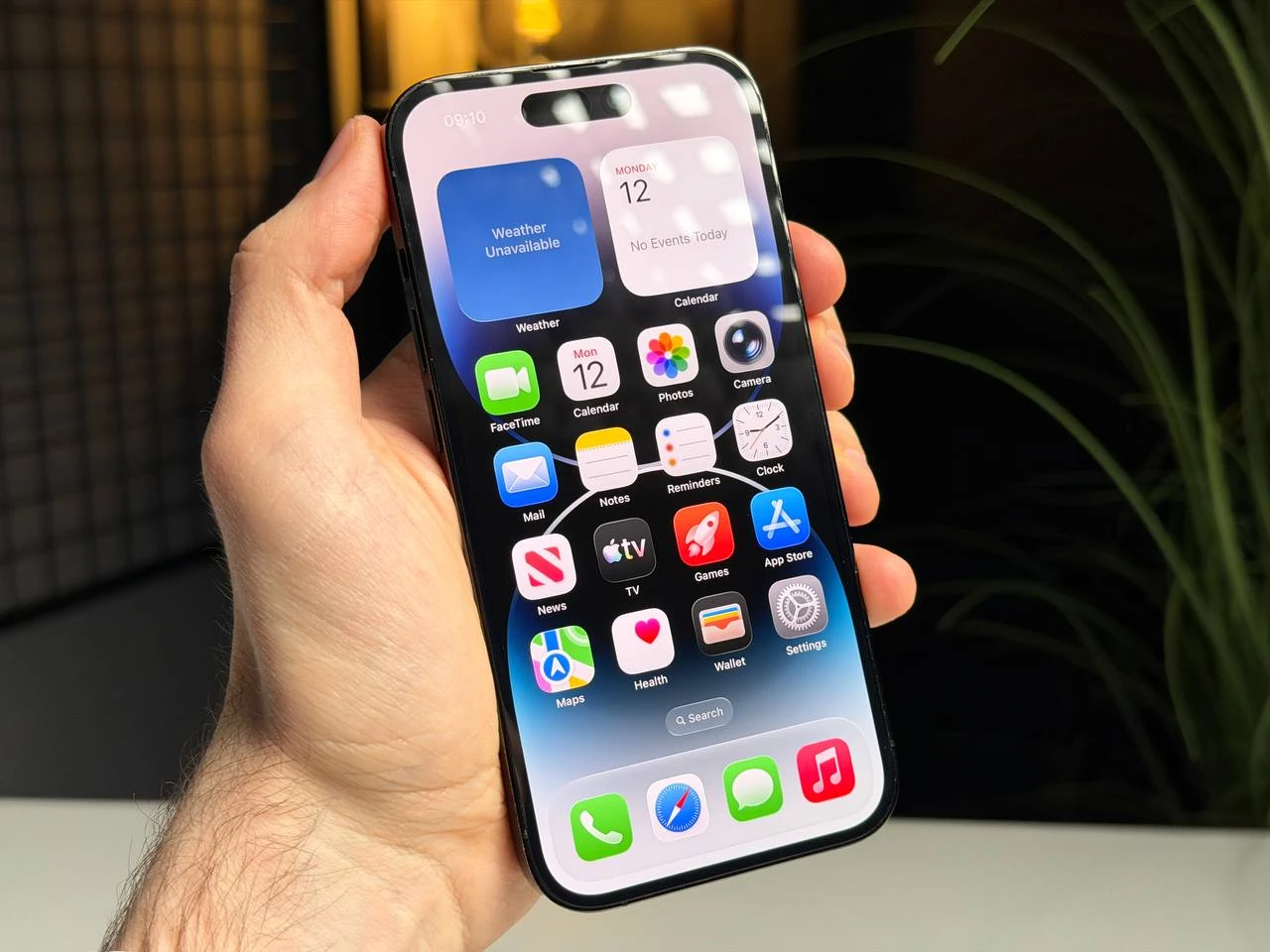 ВЖИВАНИЙ Б/У Apple iPhone 14 Pro 128GB Space Black (MPXV3) - Стан: гарний | Акумулятор: 100% | Комплектація: iPhone, кабель | Гарантія: 3 міс.