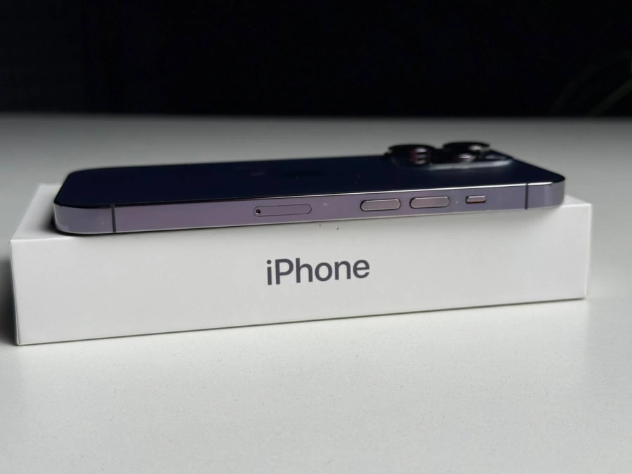 ВЖИВАНИЙ Б/У Apple iPhone 14 Pro 256GB Deep Purple (MQ1F3) - Стан: гарний | Акумулятор: 100% | Комплектація: повний | Гарантія: 3 міс.