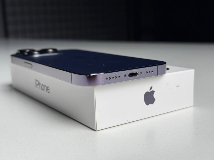 ВЖИВАНИЙ Б/У Apple iPhone 14 Pro 256GB Deep Purple (MQ1F3) - Стан: гарний | Акумулятор: 100% | Комплектація: повний | Гарантія: 3 міс.