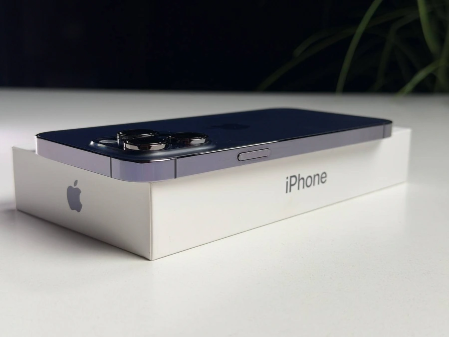 ВЖИВАНИЙ Б/У Apple iPhone 14 Pro Max 256GB Deep Purple (MQ9X3) - Стан: гарний | Акумулятор: 87% | Комплектація: повний | Гарантія: 3 міс.