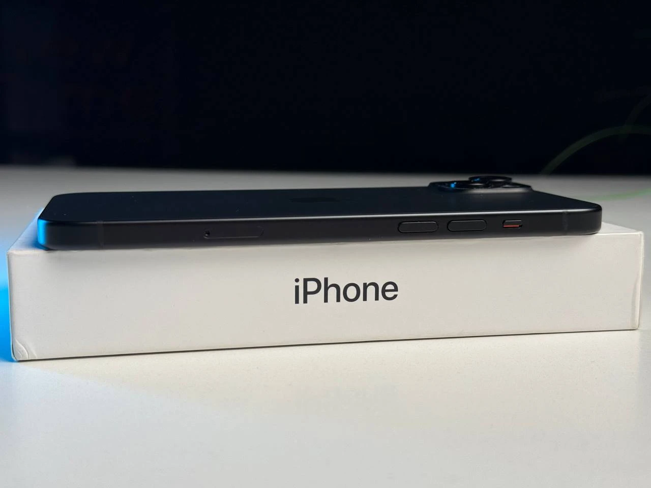 ВЖИВАНИЙ Б/У Apple iPhone 15 Plus 128GB Black (MU0Y3) - Состояние: хороший | Аккумулятор: 90% | Комплектация: полный | Гарантия: 3 мес.