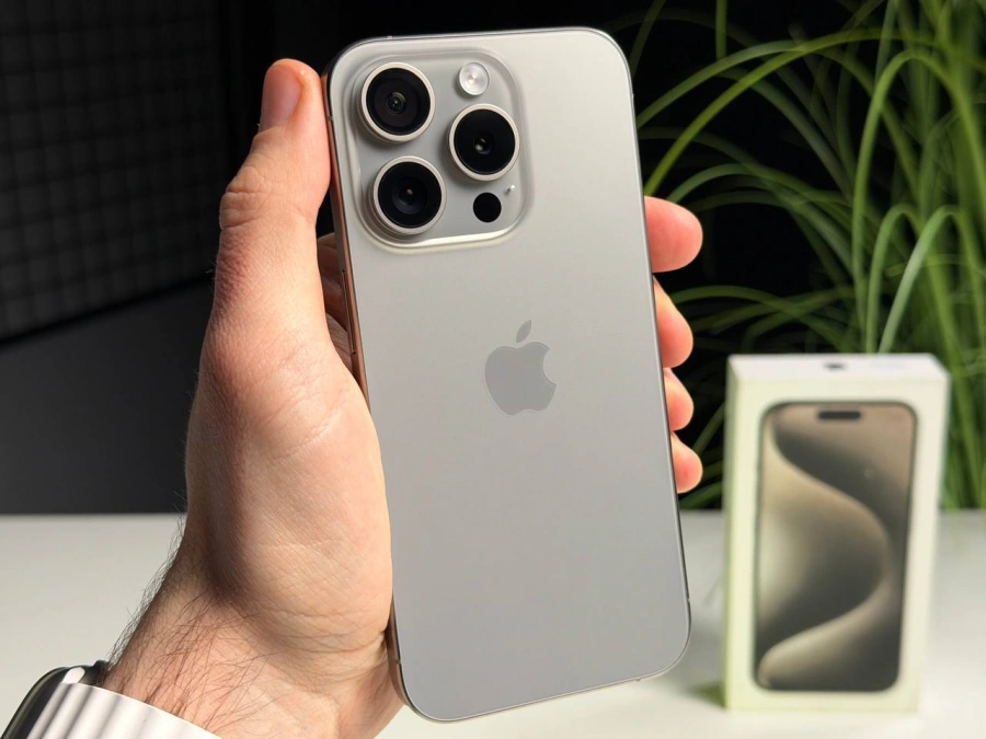 ВЖИВАНИЙ Б/У Apple iPhone 15 Pro 256GB Natural Titanium (MTV53) - Стан: гарний | Акумулятор: 100% | Комплектація: повний | Гарантія: 3 міс.