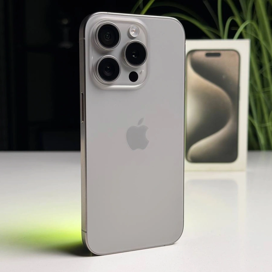 ВЖИВАНИЙ Б/У Apple iPhone 15 Pro 256GB Natural Titanium (MTV53) - Стан: гарний | Акумулятор: 100% | Комплектація: повний | Гарантія: 3 міс.