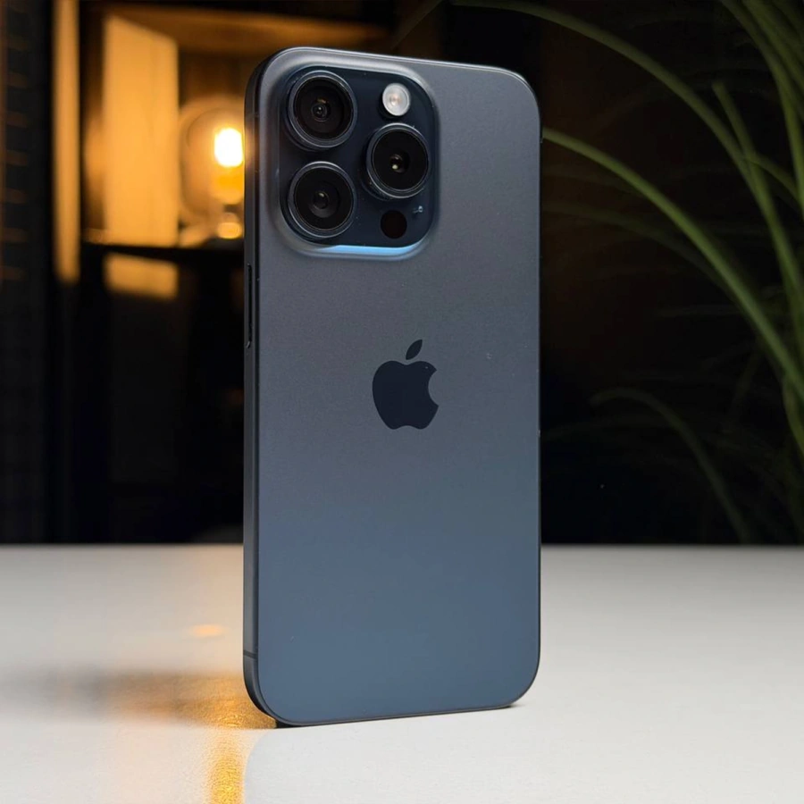 ВЖИВАНИЙ Б/У Apple iPhone 15 Pro 512GB Blue Titanium (MTVA3) - Стан: гарний | Акумулятор: 89% | Комплектація: iPhone, кабель | Гарантія: 3 міс.
