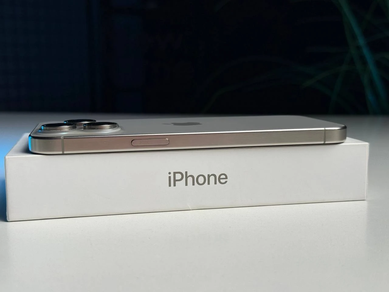 ВЖИВАНИЙ Б/У Apple iPhone 15 Pro Max 256GB Natural Titanium (MU793) - Состояние: идеальный | Аккумулятор: 100% | Комплектация: полный | Гарантія: 3 мес.