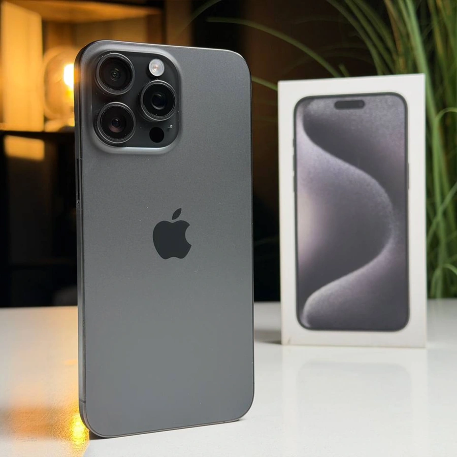 ВЖИВАНИЙ Б/У Apple iPhone 15 Pro Max 512GB Black Titanium (MU7C3) - Стан: гарний | Акумулятор: 87% | Комплектація: повний | Гарантія: 3 міс.