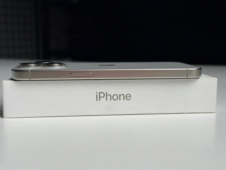ВЖИВАНИЙ Б/У Apple iPhone 15 Pro Max 512GB Natural Titanium (MU7E3) - Стан: ідеальний | Акумулятор: 97% | Комплектація: повний | Гарантія: 3 міс.