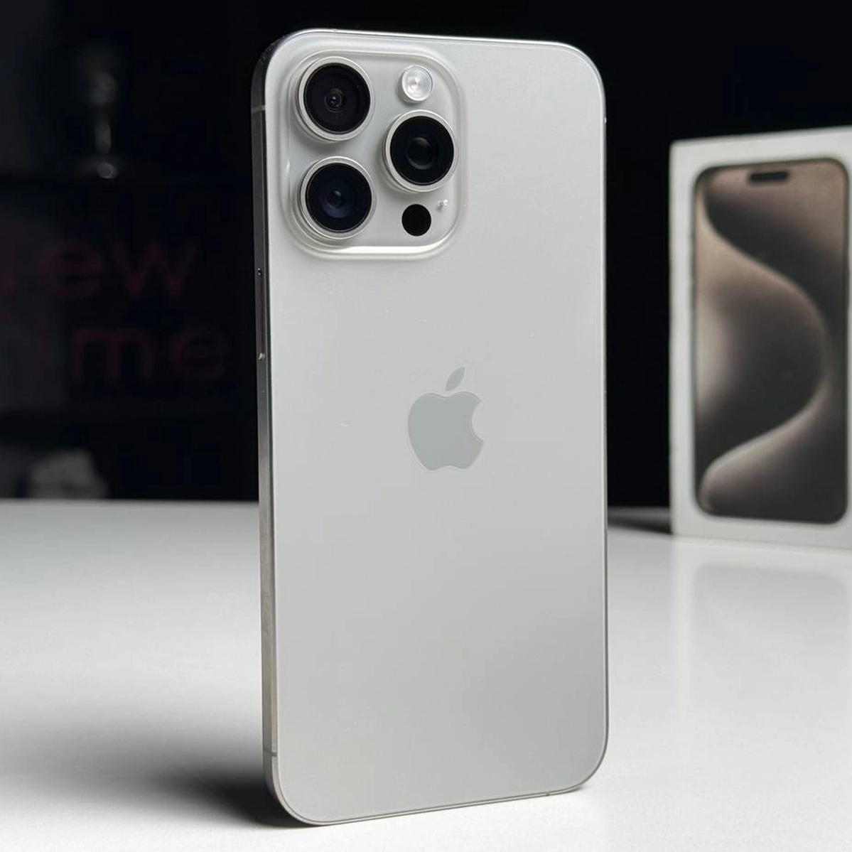 ВЖИВАНИЙ Б/У Apple iPhone 15 Pro Max 512GB Natural Titanium (MU7E3) - Состояние: идеальный | Аккумулятор: 97% | Комплектация: полный | Гарантія: 3 мес.