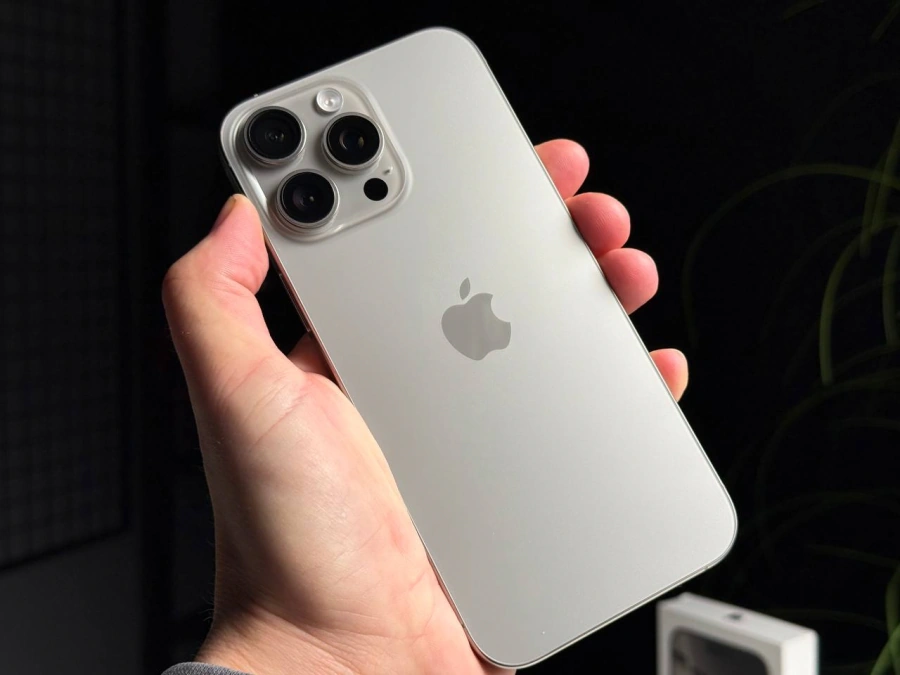 ВЖИВАНИЙ Б/У Apple iPhone 16 Pro Max 256GB Natural Titanium (MYWY3) - Состояние: идеальный | Аккумулятор: 97% | Комплектация: полный | Гарантия: 3 мес.
