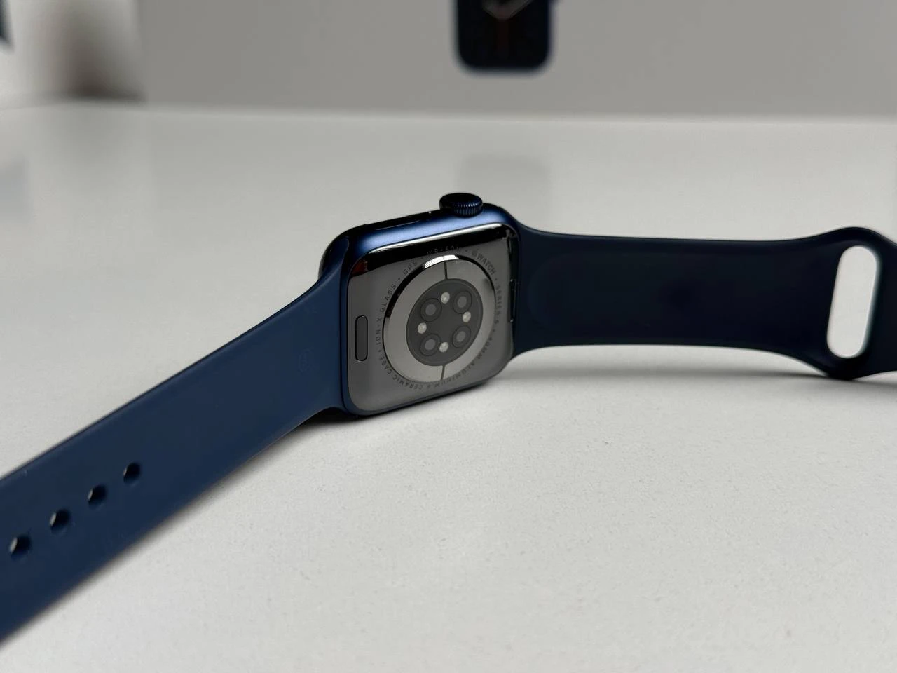 ВЖИВАНИЙ Б/У Apple Watch Series 6 GPS 40mm Blue Aluminium Case with Deep Navy Sport Band (MG143) - Состояние: хороший | Аккумулятор: 100% | Комплектация: полный | Гарантия: 3 мес.
