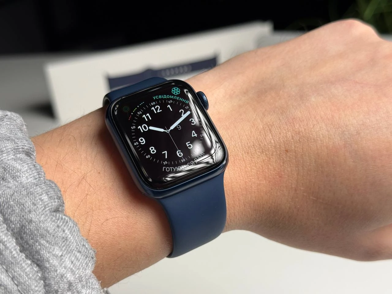 ВЖИВАНИЙ Б/У Apple Watch Series 6 GPS 40mm Blue Aluminium Case with Deep Navy Sport Band (MG143) - Состояние: хороший | Аккумулятор: 100% | Комплектация: полный | Гарантия: 3 мес.