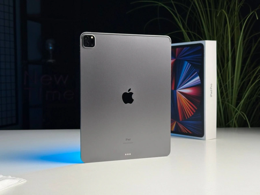 ВЖИВАНИЙ Б/У iPad Pro 12.9" 2021 Wi-Fi 128GB Space Gray (MHNF3) - Состояние: хороший | Аккумулятор: 80% | Комплектация: полный | Гарантія: 3 мес.