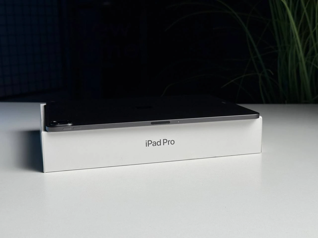 ВЖИВАНИЙ Б/У iPad Pro 12.9" 2021 Wi-Fi 128GB Space Gray (MHNF3) - Состояние: хороший | Аккумулятор: 80% | Комплектация: полный | Гарантія: 3 мес.