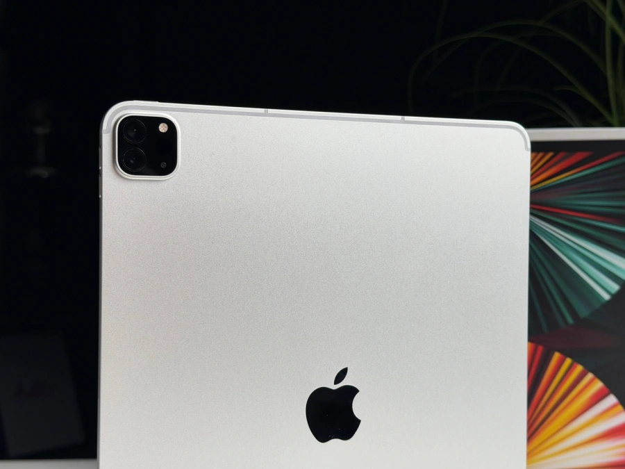 ВЖИВАНИЙ Б/У iPad Pro 12.9" 2021 Wi-Fi + Cellular 128GB Silver (MHNT3, MHR53) - Стан: гарний | Акумулятор: 95% | Комплектація: повний | Гарантія: 3 міс.