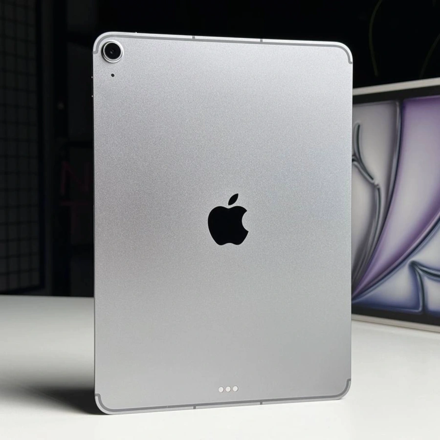 ВІТРИННИЙ Планшет Apple iPad Air 11'' M3 2025 Wi-Fi + Cellular 256GB Space Gray (MCG04) - Стан: ідеальний | Акумулятор: 100% | Комплектація: повний | Гарантія: 3 міс.