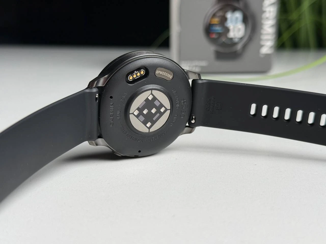 OPEN BOX Смарт-годинник Garmin Venu 4 45 mm Slate with Black Silicone Band (010-03014-00) - Стан: ідеальний | Акумулятор: 100% | Комплектація: повний | Гарантія: 3 міс.