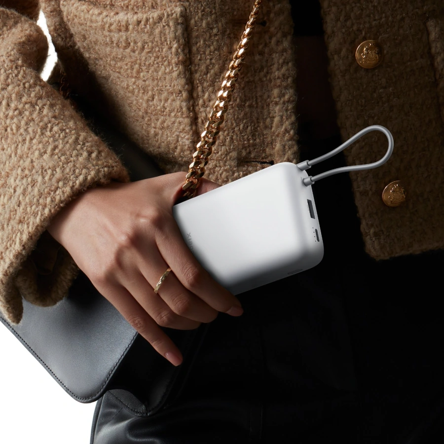 Зовнішній акумулятор [павербанк] Xiaomi Power Bank Integrated Cable 20000mAh 22.5W - Light Grey (BHR9738GL)