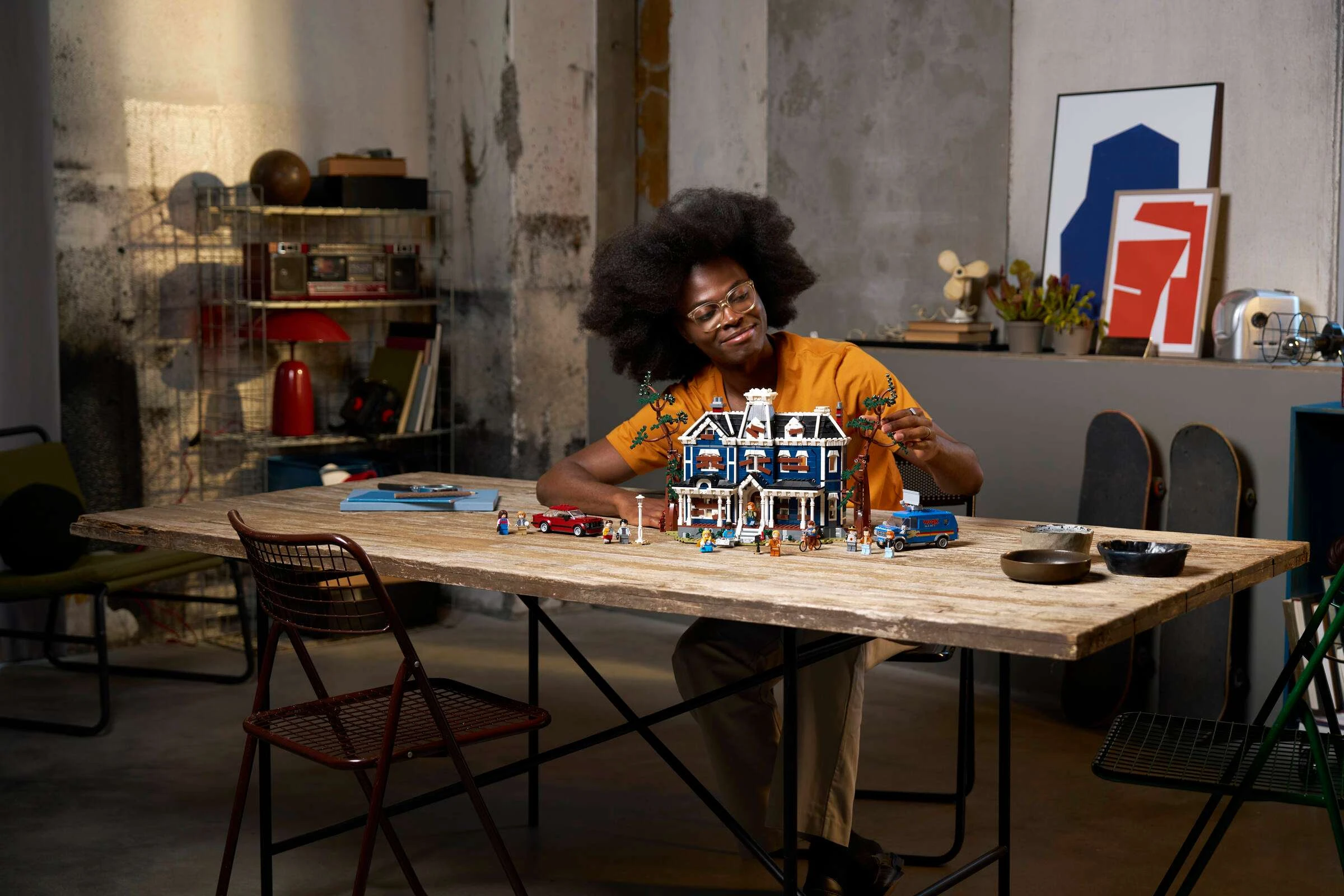 Блоковий конструктор LEGO Icons Дивні дива: Дім Крилів (11370)