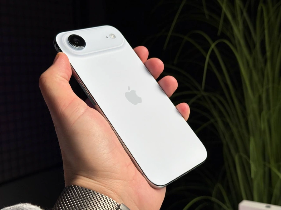 ВИТРИННЫЙ Apple iPhone Air 256GB Sky Blue (MG2P4, MG1D4, MG2A4) - Состояние: идеальное | Аккумулятор: 100% | Комплектация: полный | Гарантия: 3 мес.