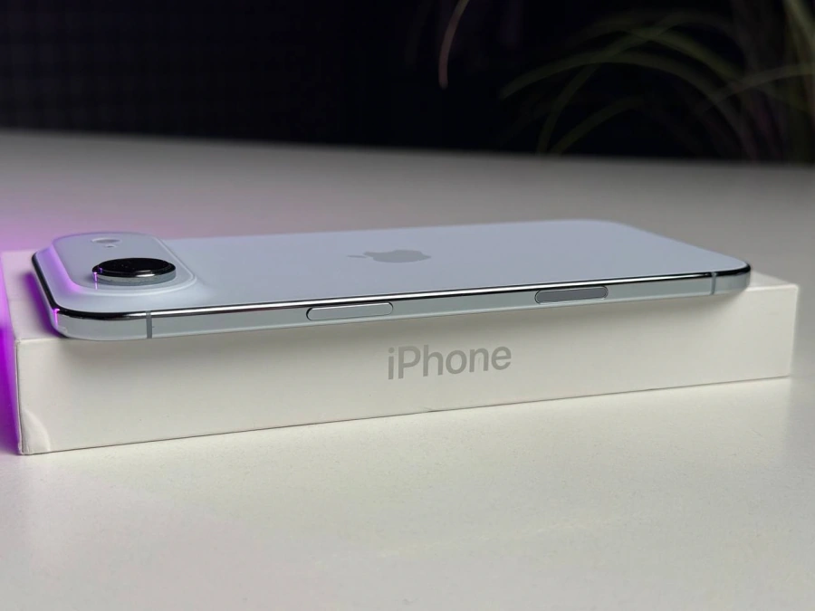 ВИТРИННЫЙ Apple iPhone Air 256GB Sky Blue (MG2P4, MG1D4, MG2A4) - Состояние: идеальное | Аккумулятор: 100% | Комплектация: полный | Гарантия: 3 мес.