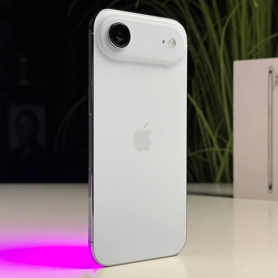 ВИТРИННЫЙ Apple iPhone Air 256GB Sky Blue (MG2P4, MG1D4, MG2A4) - Состояние: идеальное | Аккумулятор: 100% | Комплектация: полный | Гарантия: 3 мес.