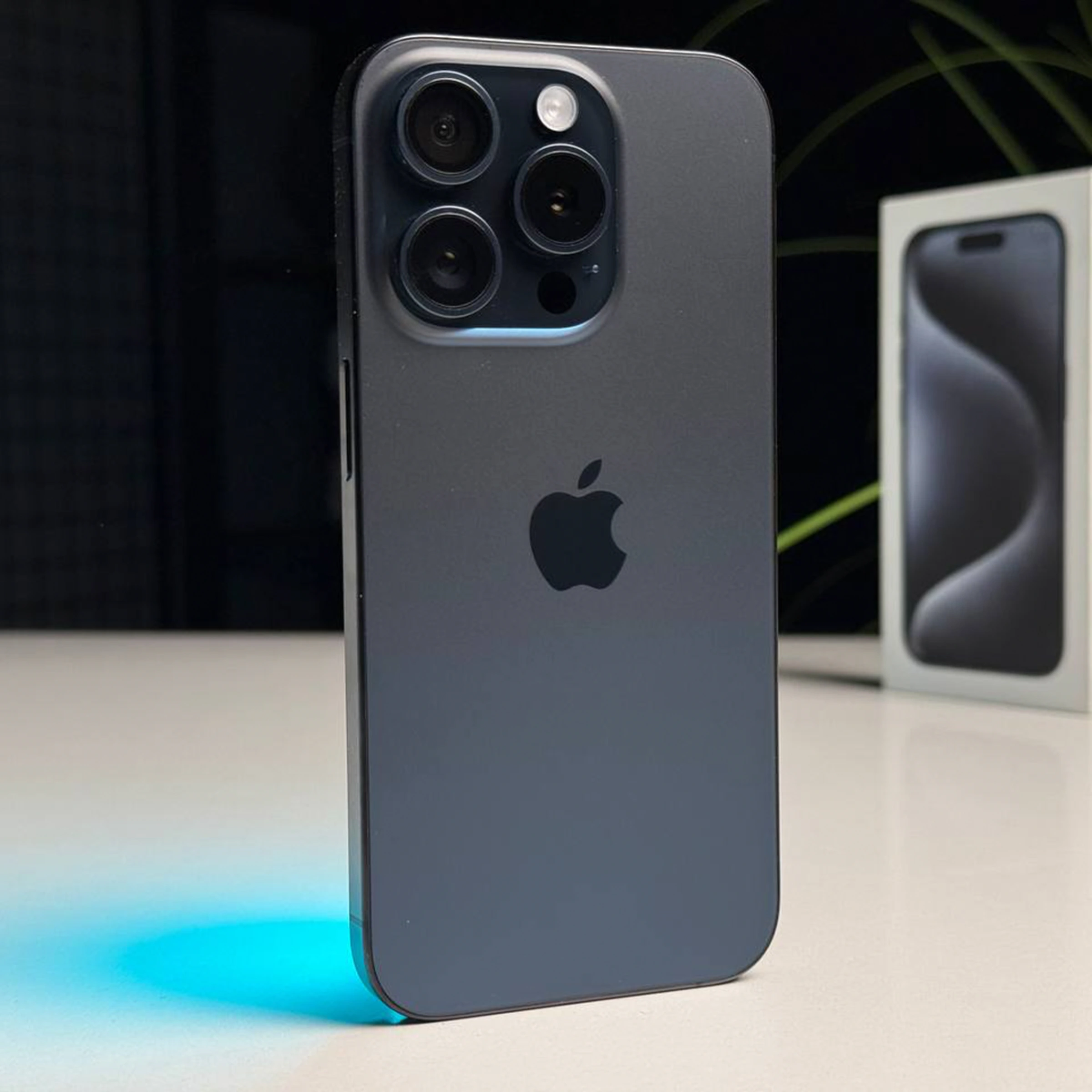 ВЖИВАНИЙ Б/У Apple iPhone 15 Pro 128GB Blue Titanium (MTV03) - Стан: гарний | Акумулятор: 89% | Комплектація: повний | Гарантія: 3 міс.