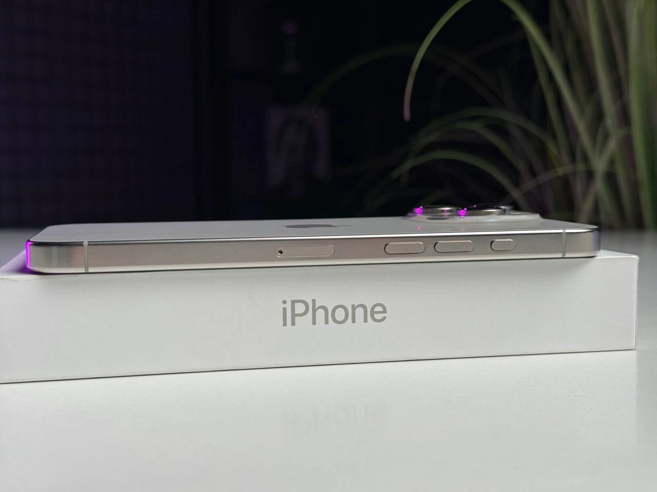 ВЖИВАНИЙ Б/У Apple iPhone 16 Pro Max 512GB Natural Titanium (MYX33) - Стан: гарний | Акумулятор: 92% | Комплектація: повний | Гарантія: 3 міс.