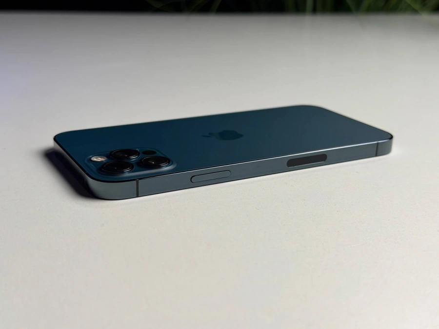 ВЖИВАНИЙ Б/У Apple iPhone 12 Pro 512GB Pacific Blue (MGM43, MGMX3) - Стан: гарний | Акумулятор: 100% | Комплектація: iPhone, кабель | Гарантія: 3 міс.