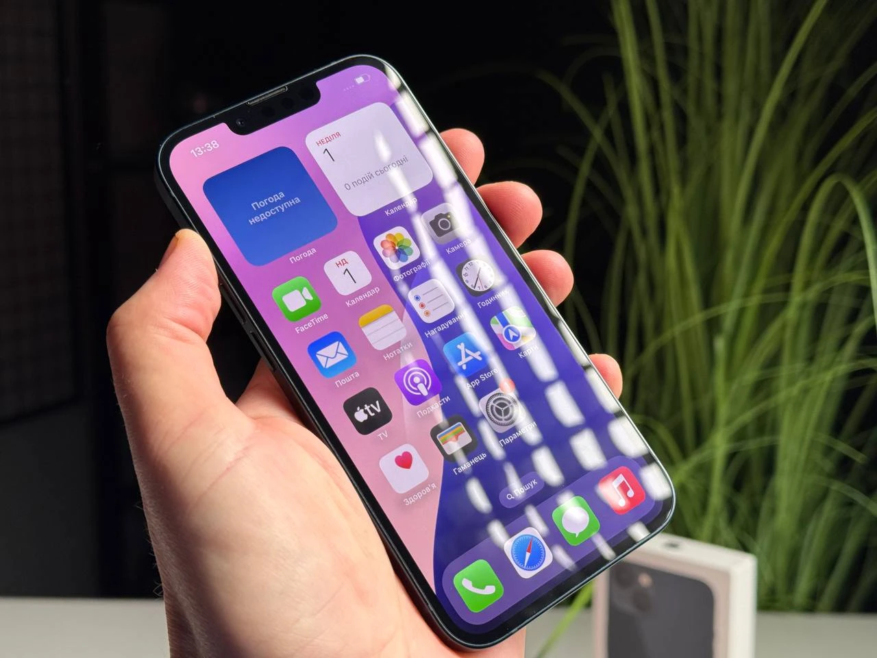 ВЖИВАНИЙ Б/У Apple iPhone 13 128GB Midnight (MLML3, MLPF3) - Состояние: хороший | Аккумулятор: 87% | Комплектация: полный | Гарантия: 3 мес.