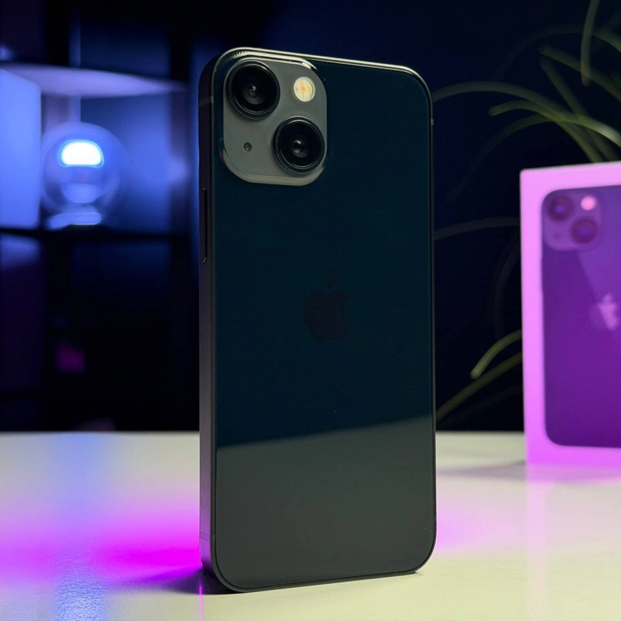 ВЖИВАНИЙ Б/У Apple iPhone 13 Mini 128GB Midnight (MLHM3, MLK03) - Стан: гарний | Акумулятор: 100% | Комплектація: повний | Гарантія: 3 міс.