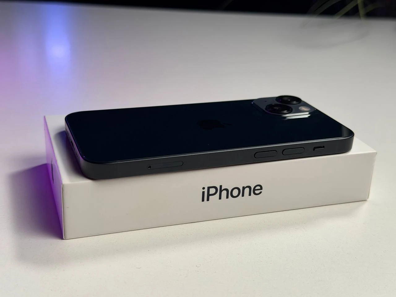 ВЖИВАНИЙ Б/У Apple iPhone 13 Mini 128GB Midnight (MLHM3, MLK03) - Стан: ідеальний | Акумулятор: 100% | Комплектація: повний | Гарантія: 3 міс.