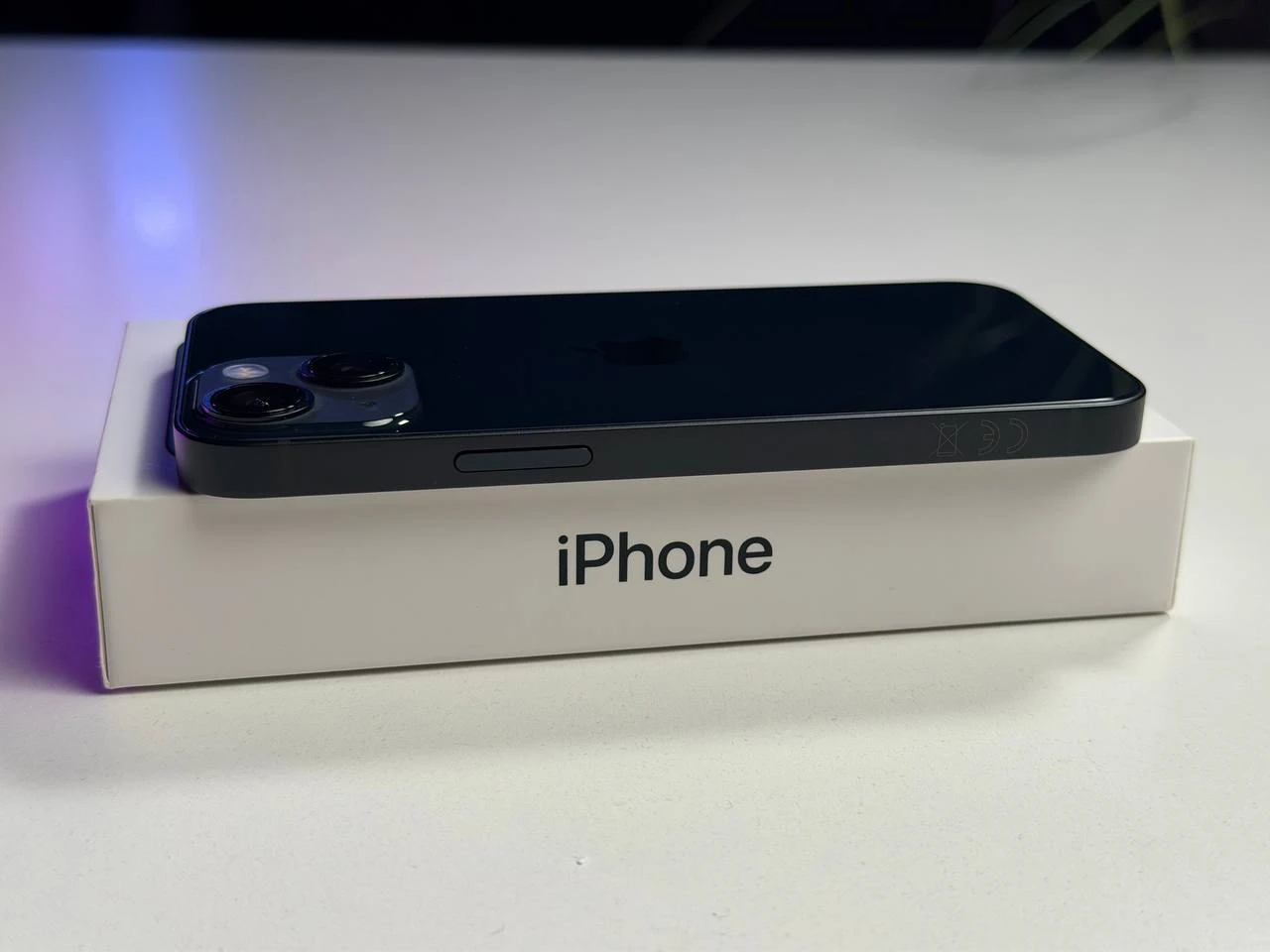 ВЖИВАНИЙ Б/У Apple iPhone 13 Mini 128GB Midnight (MLHM3, MLK03) - Стан: ідеальний | Акумулятор: 100% | Комплектація: повний | Гарантія: 3 міс.