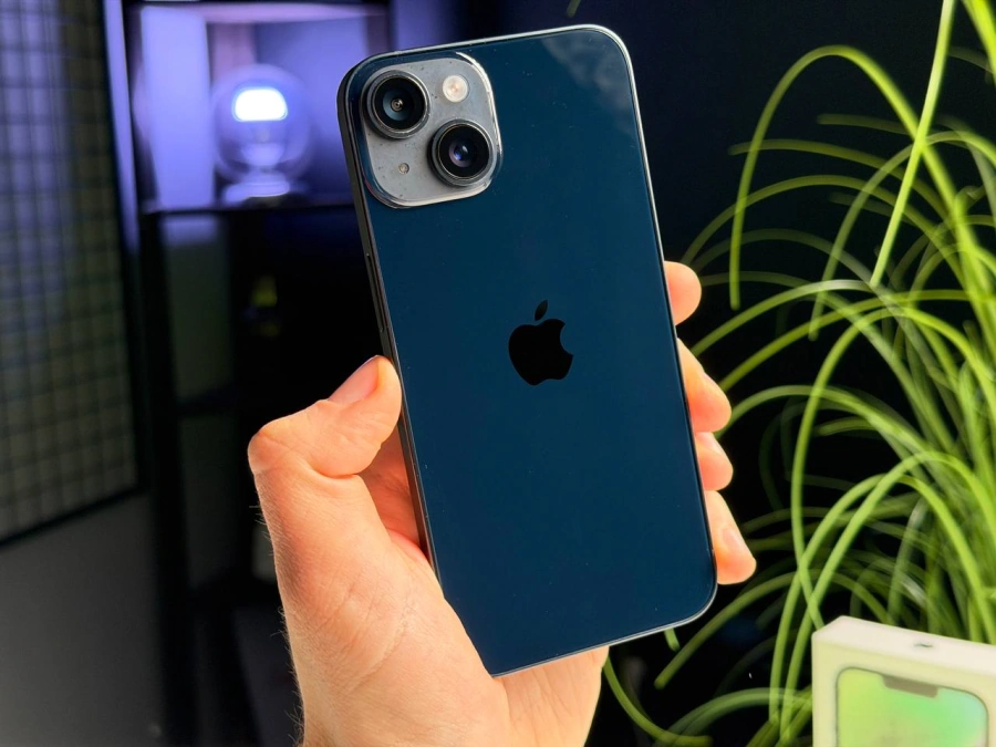 ВЖИВАНИЙ Б/У Apple iPhone 14 128GB Midnight (MPUF3) - Состояние: хороший | Аккумулятор: 100% | Комплектация: iPhone, кабель | Гарантия: 3 мес.